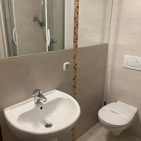 Nocleg ze śniadaniem Admiral 3*
