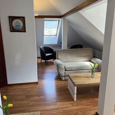 B&B Admiral 3*