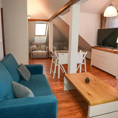 Admiral Bed & Breakfast 3*