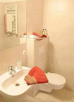 Admiral Bed & Breakfast