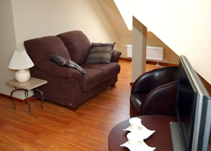 Alojamento de Acomodação e Pequeno-almoço Admiral