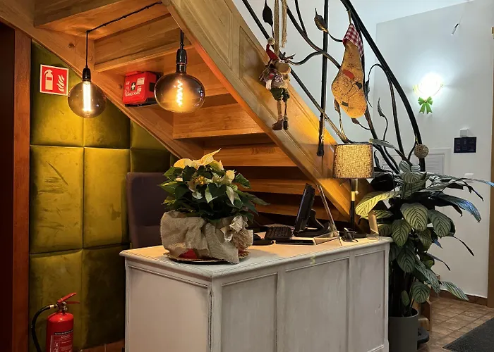 Alojamento de Acomodação e Pequeno-almoço Admiral