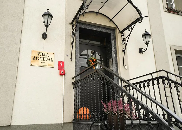 Alojamento de Acomodação e Pequeno-almoço Admiral