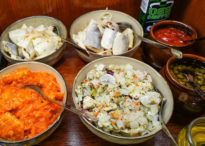 Admiral Nocleg ze śniadaniem