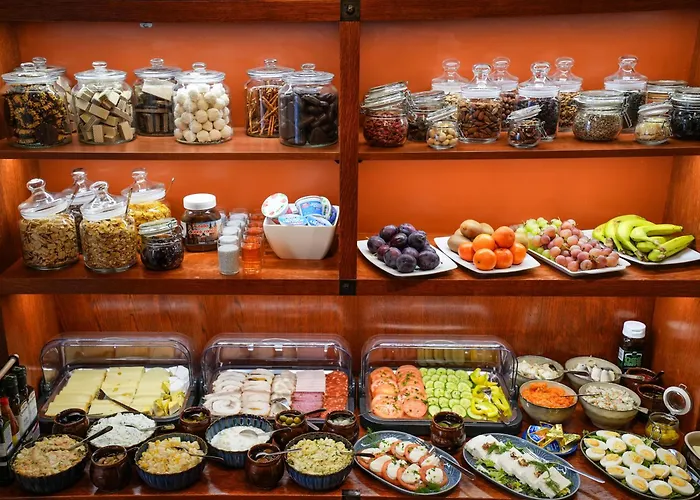 Admiral Alojamento de Acomodação e Pequeno-almoço 3*